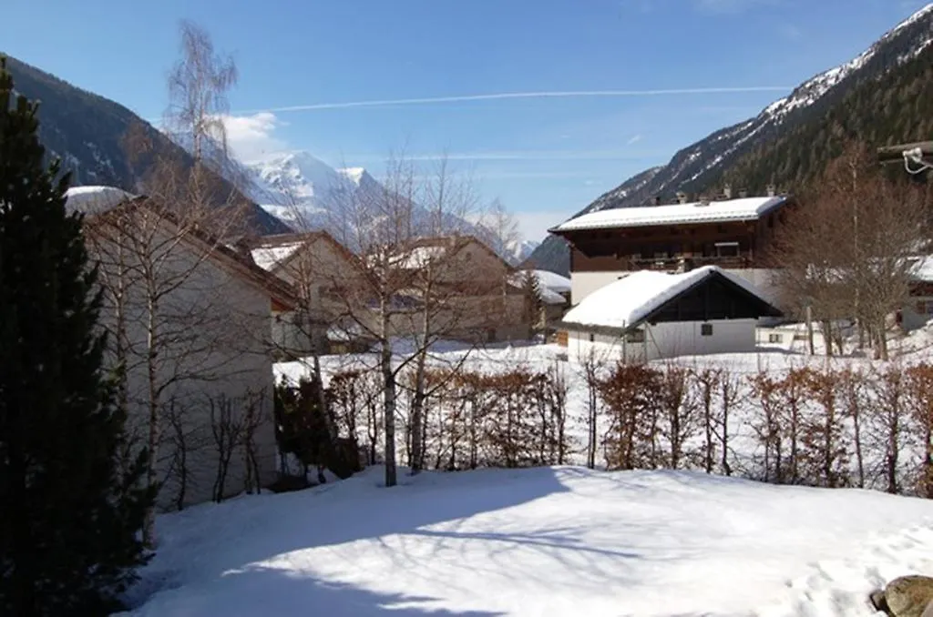 Chalet Beugeant - Happy Rentals Chamonix 0*,  France